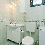 Two-bedroom In דירה *