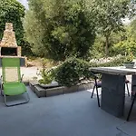 Two-bedroom In Διαμέρισμα *