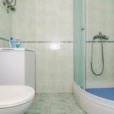 2 Bedroom Cozy In Διαμέρισμα *